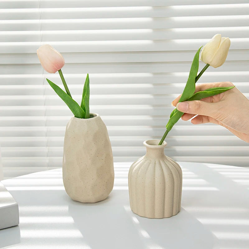 Retro Ceramic Bud Vase — Dried Floral Display | 10 Colorways